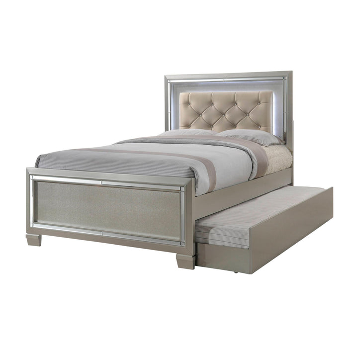 PLATINUM YOUTH PLATFORM W/ TRUNDLE BEDROOM SET