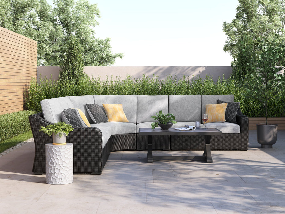 Beachcroft Outdoor Sectional