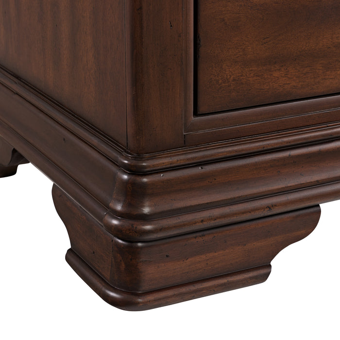 Phillipe 8-Drawer Dresser in Cherry