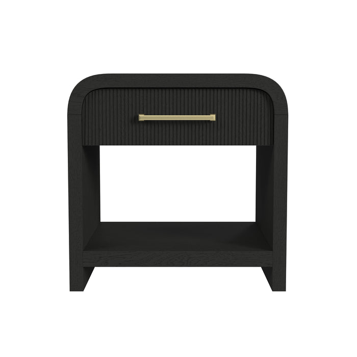Ridgemont End Table with USB in Black with Grain