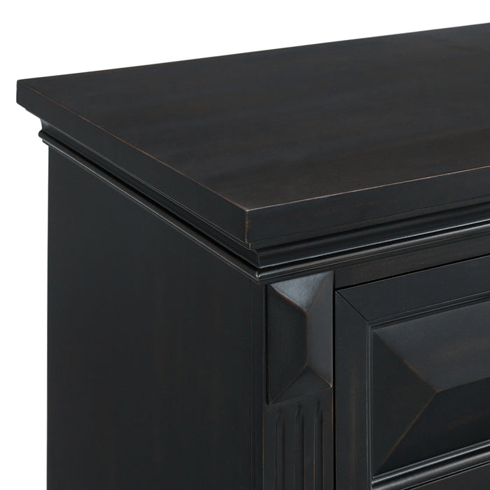Bridgestone 7-Drawer Dresser in Antique White