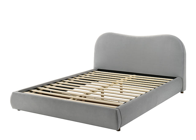 Grimsby E.King Bed
