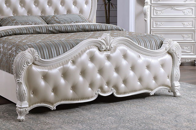 Ventresca 4 & 5 Piece Queen Bedroom Set White & Chrome